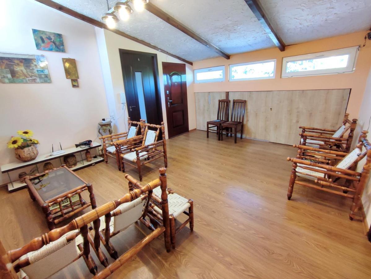 טביליסי G&L Apartments מראה חיצוני תמונה