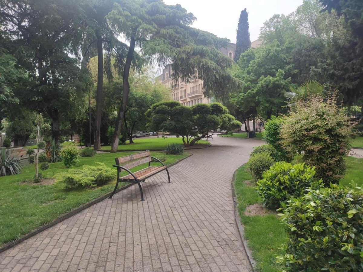 טביליסי G&L Apartments מראה חיצוני תמונה