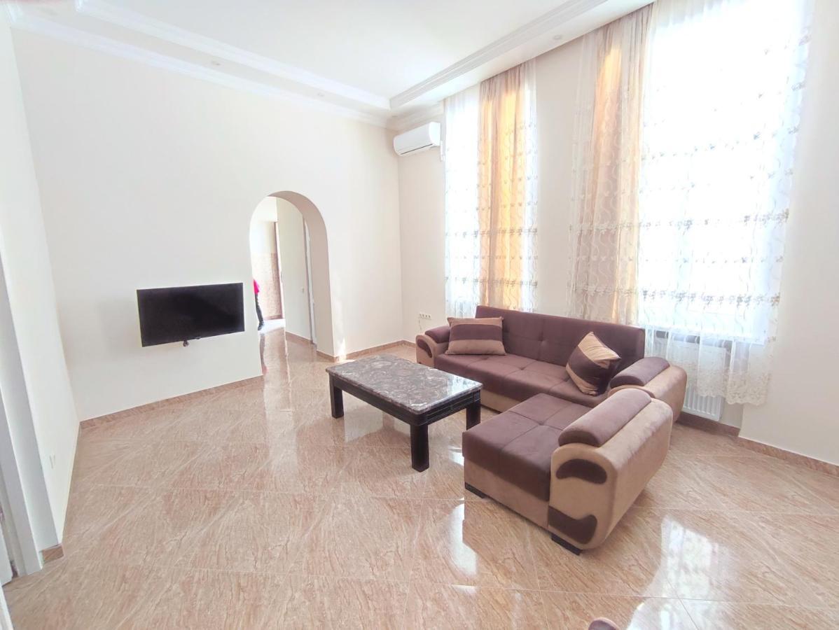 טביליסי G&L Apartments מראה חיצוני תמונה