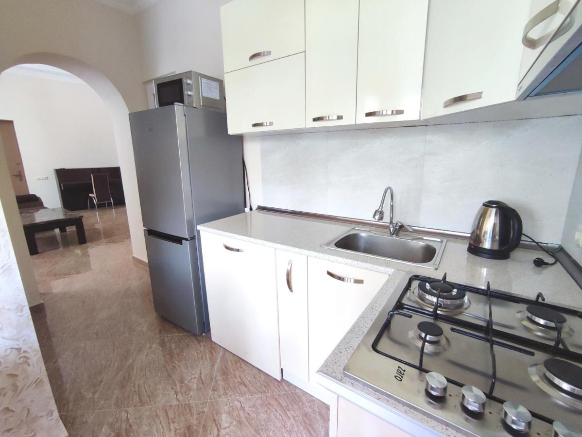 טביליסי G&L Apartments מראה חיצוני תמונה